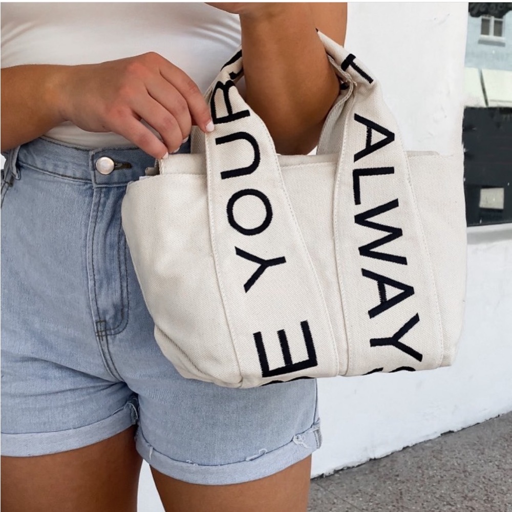 Tote Handbag with option shoulder strap